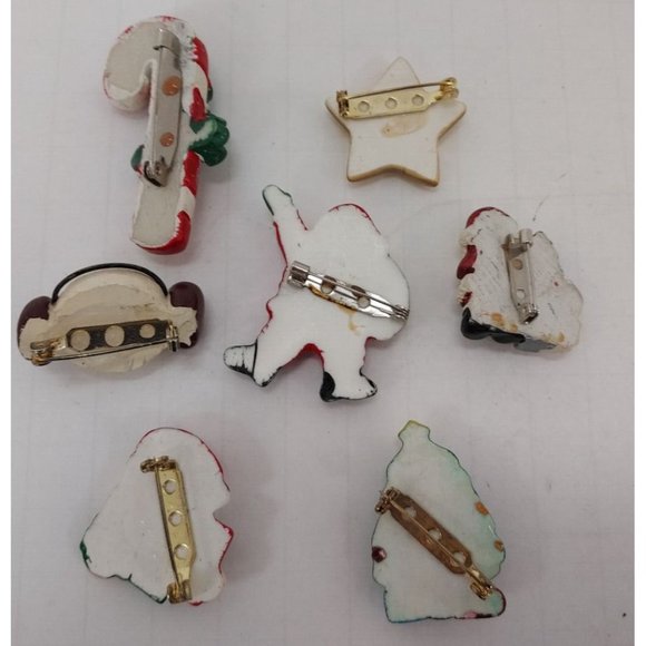 Pin Lot of 7 Assortment. Santas, Candy Can, Snowman, Tree, Star Resin Christmas - Picture 2 of 2